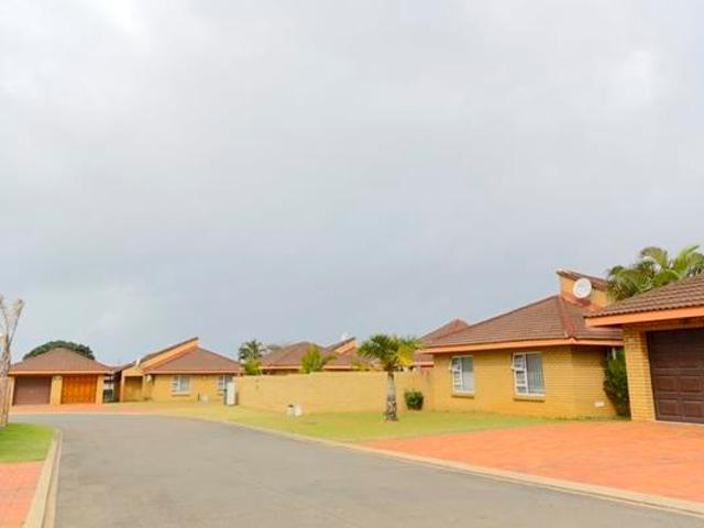 Townhouse for sale in UMhlathuze Municipality, Kwazulu-natal