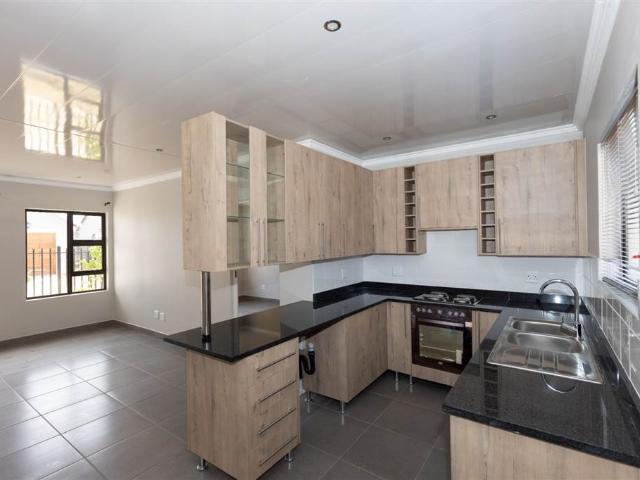 Townhouse for sale in Bloemfontein, Free State