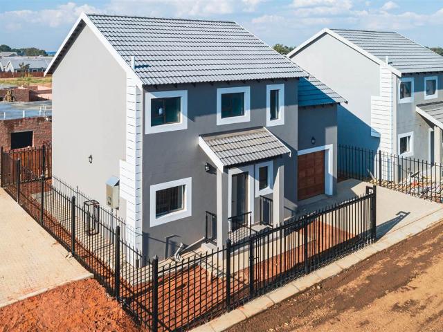 Townhouse for sale in Bloemfontein, Free State