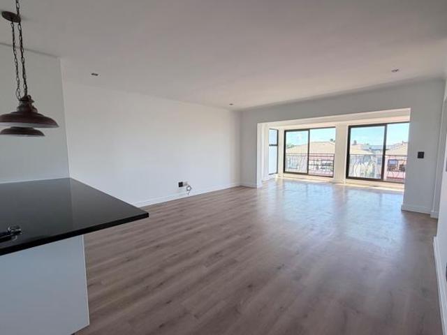 Townhouse for sale in Cape Town, Western Cape