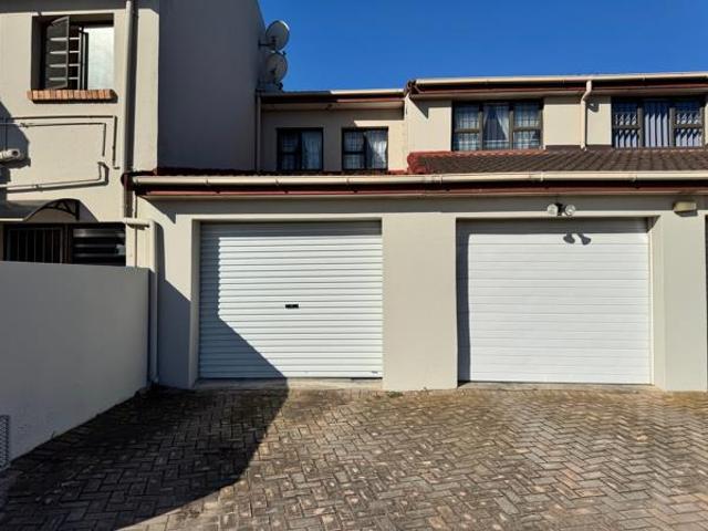 Townhouse for sale in Eastern Cape