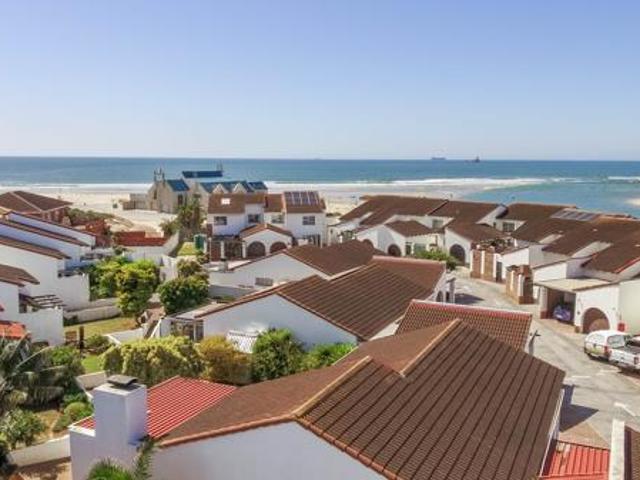 Townhouse for sale in Port Elizabeth, Eastern Cape