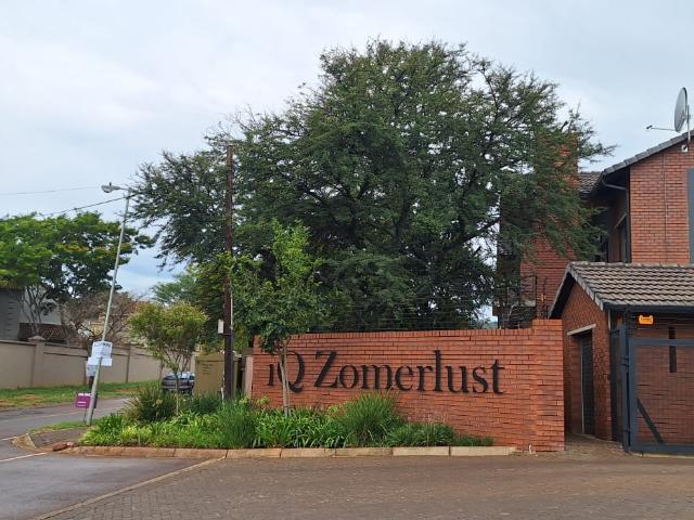 Townhouse for sale in Waterkloof, Gauteng