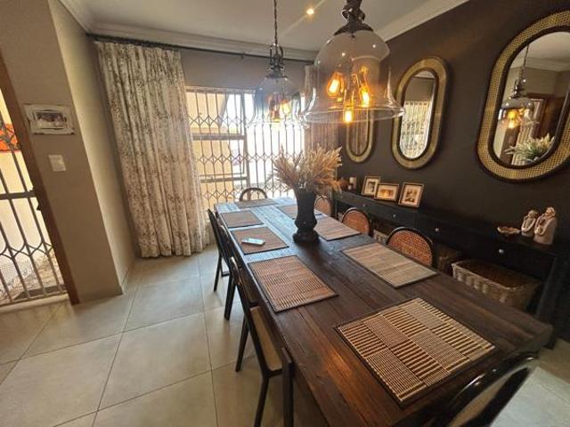 Townhouse for sale in Tlhabane, North West