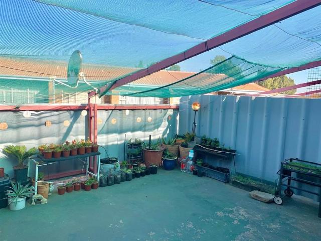 Townhouse for sale in East Rand