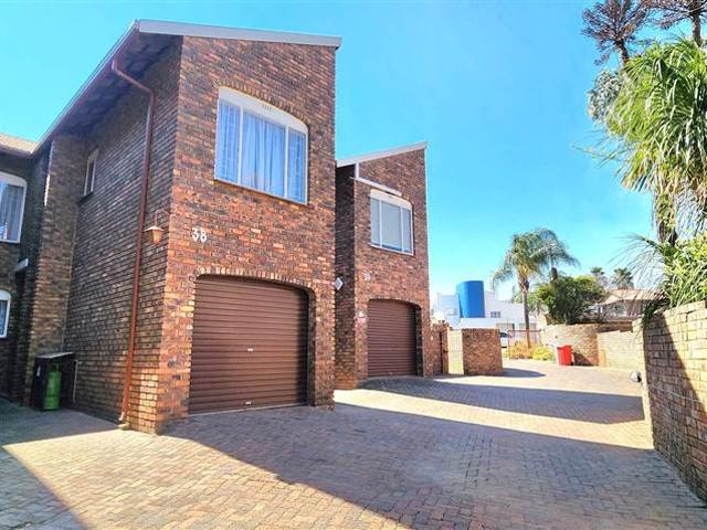 Townhouse for sale in Ekurhuleni, Gauteng