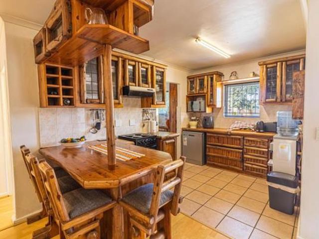 Townhouse for rent in Cape Town, Western Cape