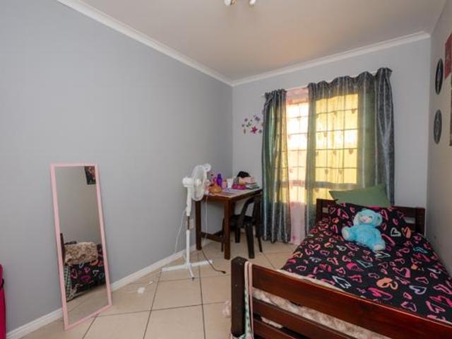 Townhouse for sale in Cape Town, Western Cape