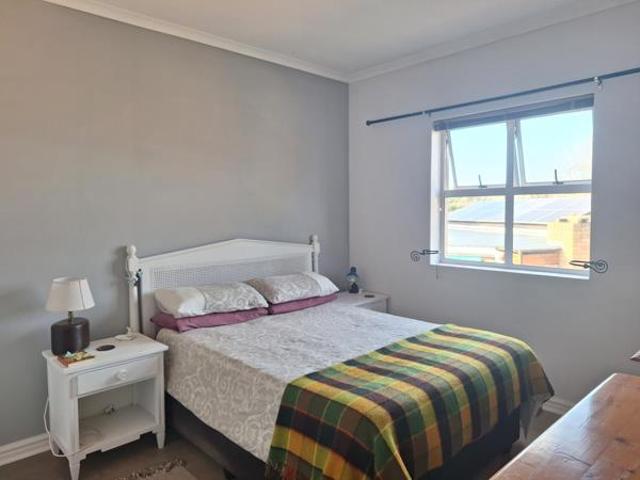 Townhouse for rent in Cape Town, Western Cape