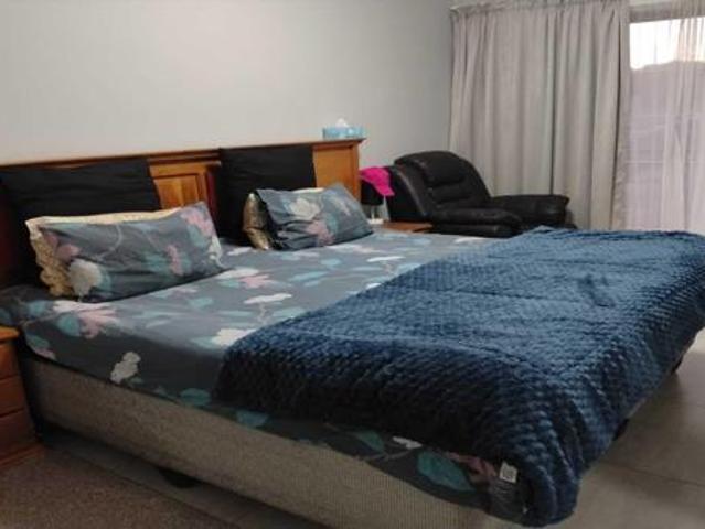 Townhouse for rent in Cape Town, Western Cape