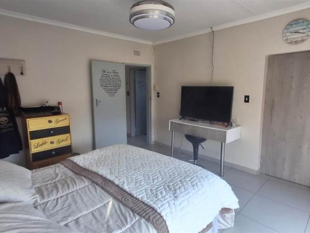 Townhouse for sale in Ekurhuleni, Gauteng