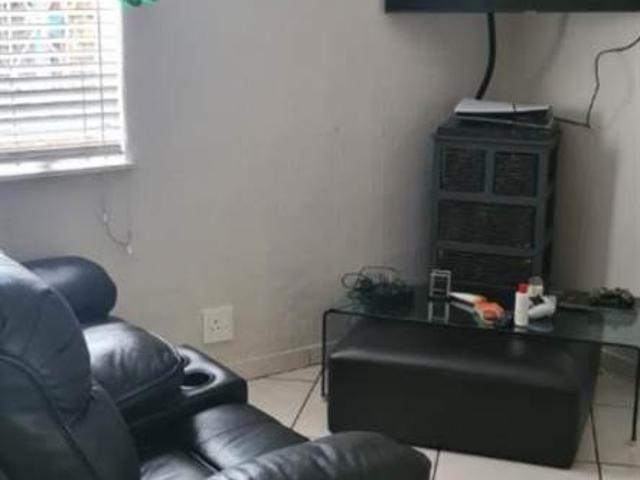 Townhouse for sale in Ekurhuleni, Gauteng