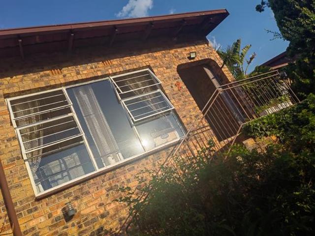 Townhouse for rent in Westonaria, Gauteng