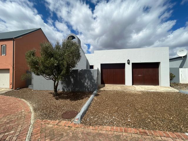 Townhouse for sale in Agulhas, Western Cape