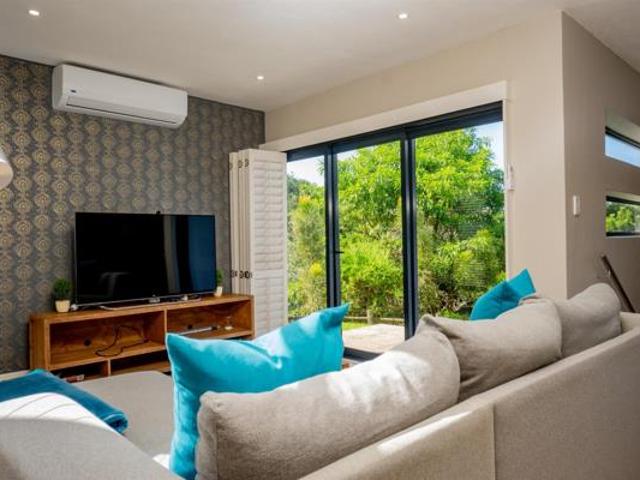 Townhouse for sale in Princess Grant, Kwazulu-natal
