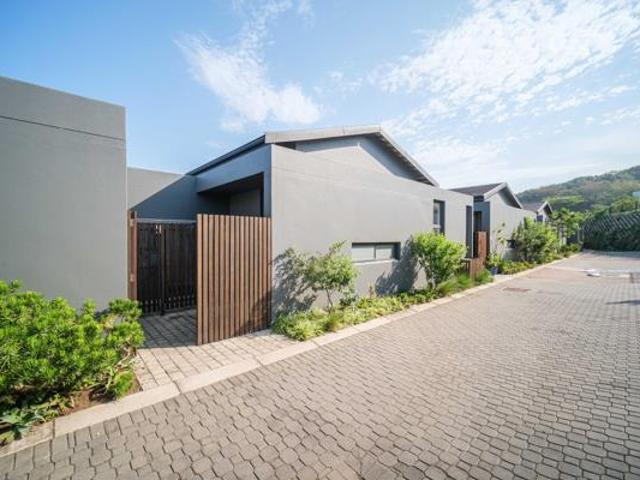 Townhouse for sale in Princess Grant, Kwazulu-natal