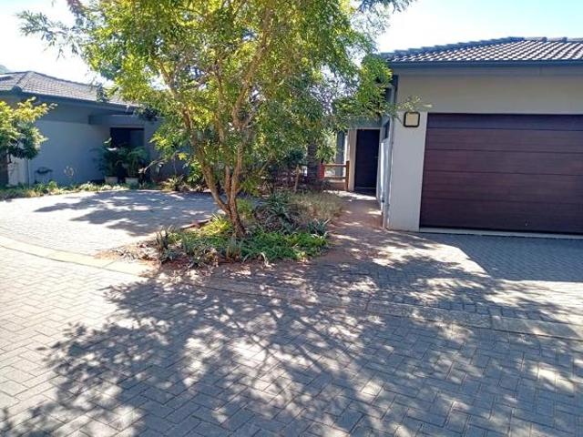 Townhouse for sale in Princess Grant, Kwazulu-natal