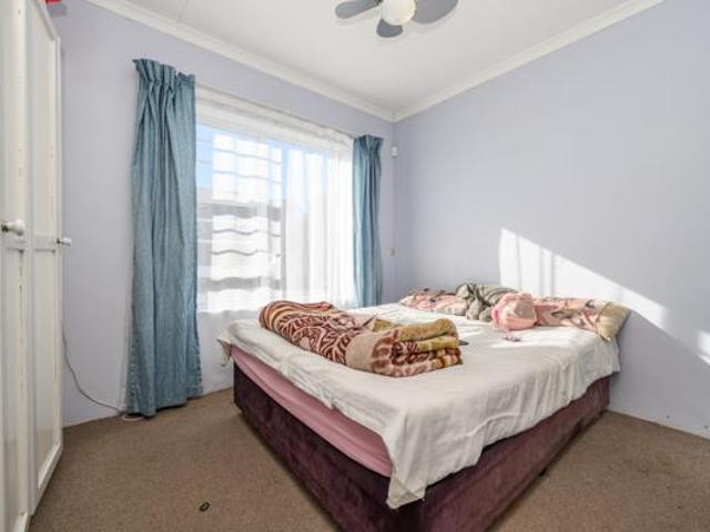 Townhouse for sale in Port Elizabeth, Eastern Cape