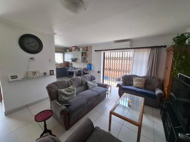 Townhouse for rent in Eastern Cape