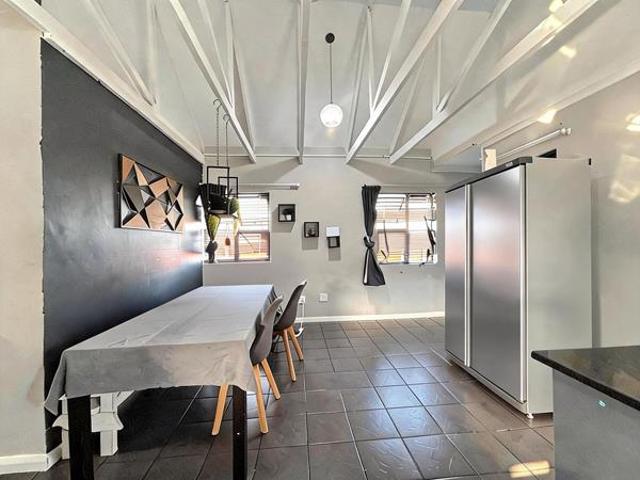 Townhouse for sale in Eastern Cape