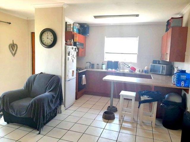 Townhouse for rent in Nelson Mandela Bay Ward 18, Nelson Mandela Bay Metropolitan Municipality
