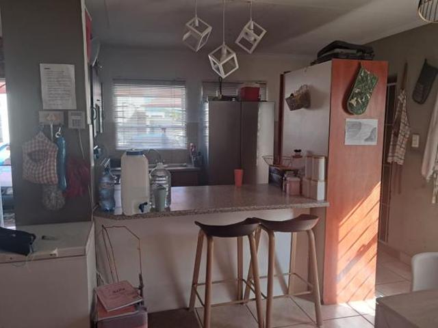 Townhouse for sale in Hartbeespoort Dam Nature Reserve, North West