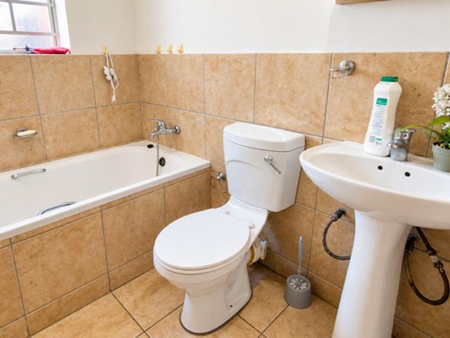 Townhouse for rent in Brits, Madibeng Local Municipality