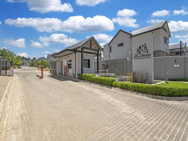Townhouse for sale in Randburg, Gauteng