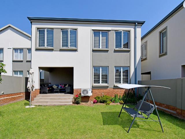 Townhouse for sale in Randburg, Gauteng