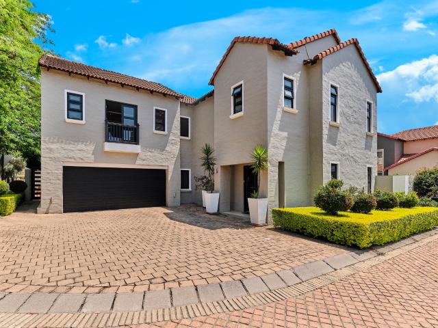Townhouse for sale in Randburg, Gauteng