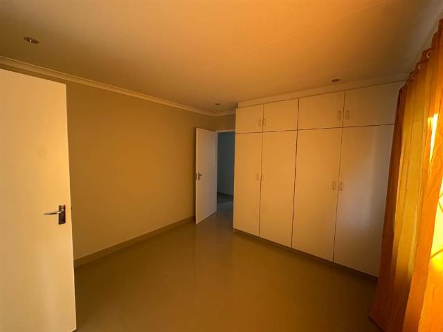 Townhouse for sale in Seaview, Kwazulu-natal