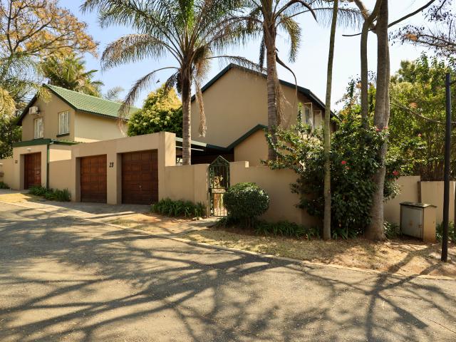 Townhouse for rent in Randburg, City of Johannesburg Metropolitan Municipality