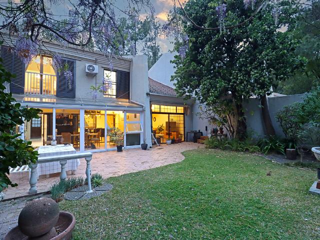 Townhouse for sale in Alexandra, Gauteng