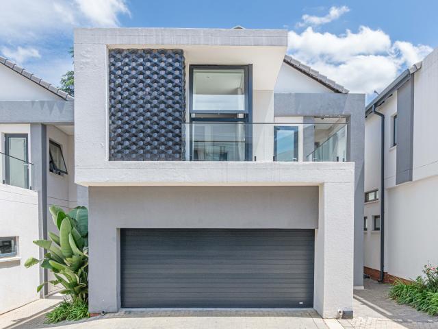 Townhouse for sale in Alexandra, Gauteng