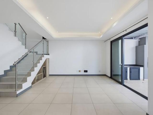 Townhouse for rent in Vosloorus, Gauteng