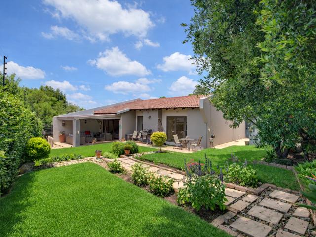 Townhouse for sale in Alexandra, Gauteng