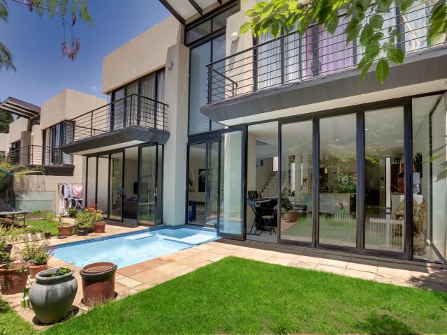 Townhouse for sale in Alexandra, Gauteng