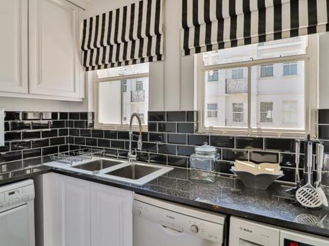 Townhouse for rent in Vosloorus, Gauteng