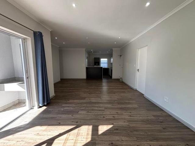 Townhouse for rent in Cape Town, Western Cape