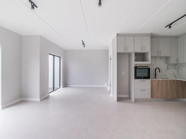 Townhouse for rent in Cape Town, City of Cape Town