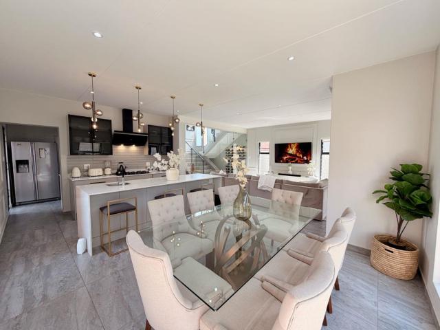 Townhouse for sale in Tembisa, Gauteng