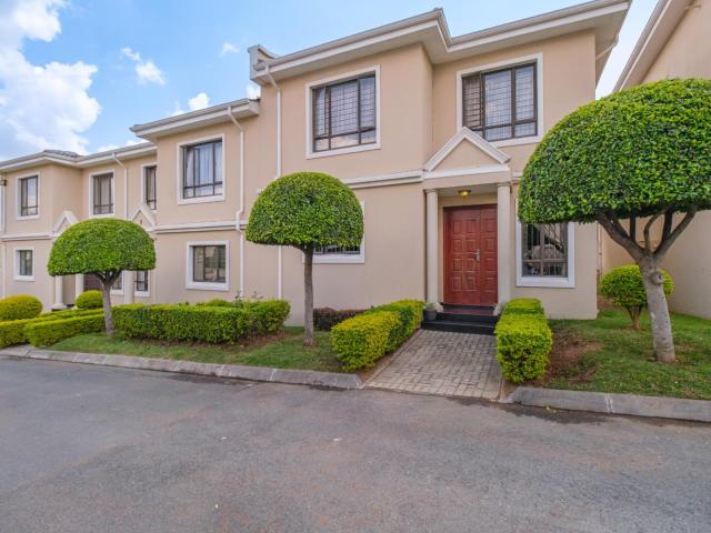 Townhouse for sale in Tembisa, Gauteng