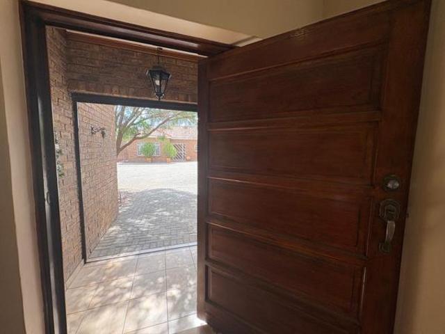 Townhouse for sale in Frances Baard, Northern Cape