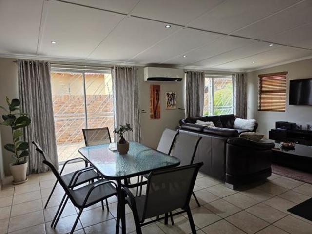 House for sale in Frances Baard, Northern Cape