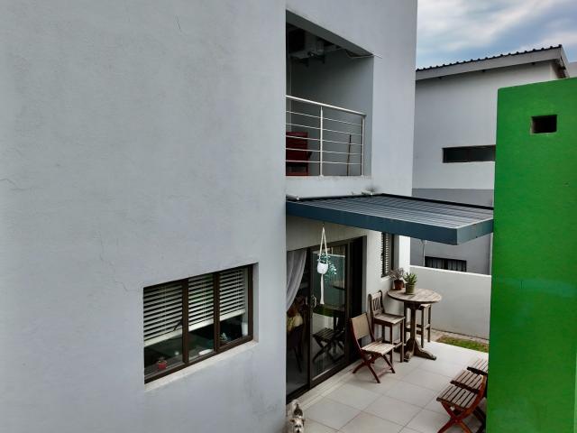 Townhouse for sale in Tlhabane, North West