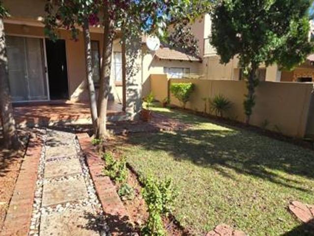 Townhouse for sale in Tlhabane, North West
