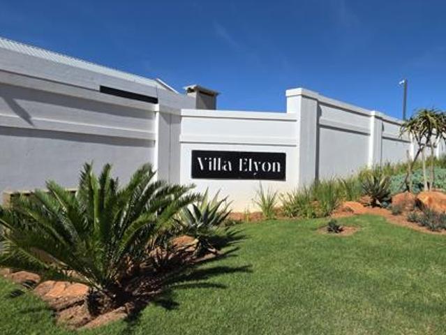 Townhouse for rent in Rustenburg Local Municipality, Bojanala Platinum District Municipality