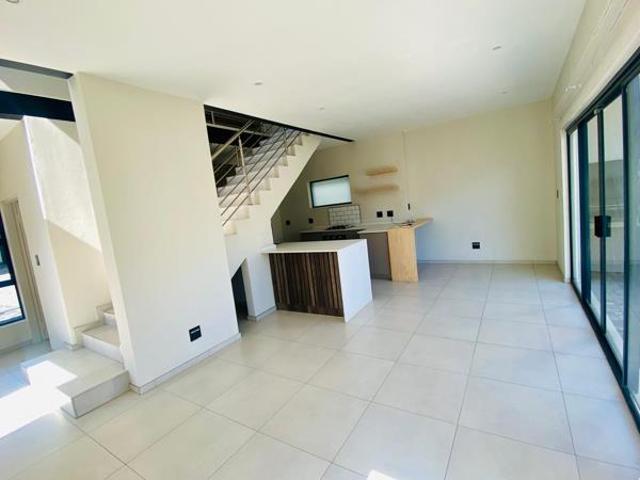 Townhouse for rent in Tlhabane, North West