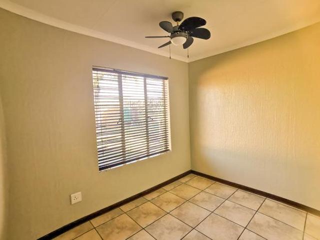 Townhouse for sale in Tlhabane, North West