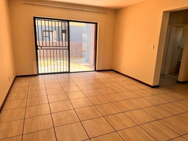 Townhouse for rent in Tlhabane, North West
